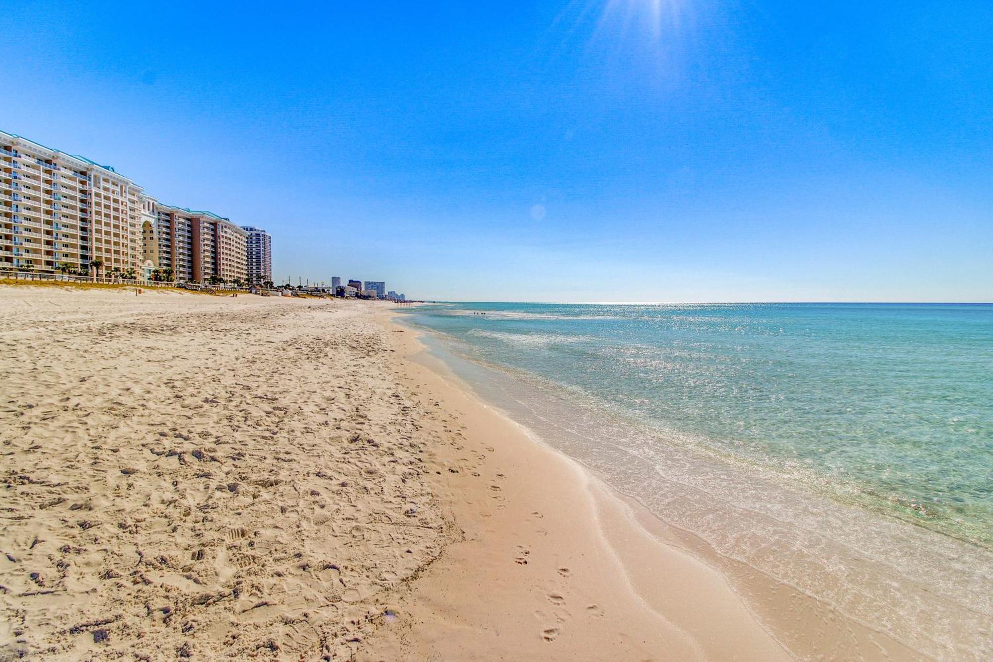Luau Condos Destin Room photo